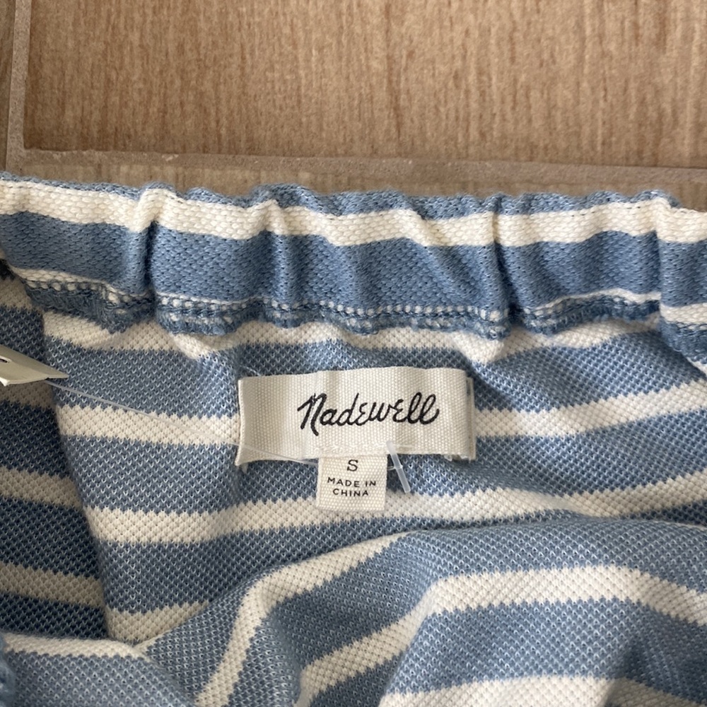 Madewell - Picture 2 of 2